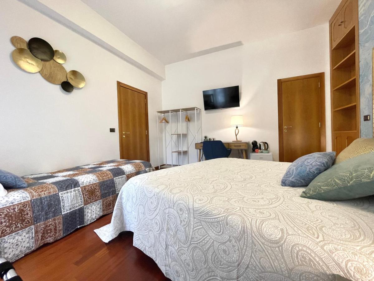Trani Suite - Moro 10 Exterior photo